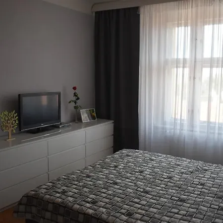 Amazing In Center For Great Price דירה *