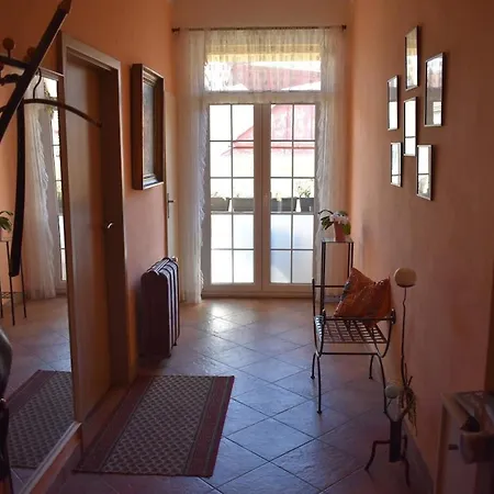 Appartement Amazing In Center For Great Price Praag